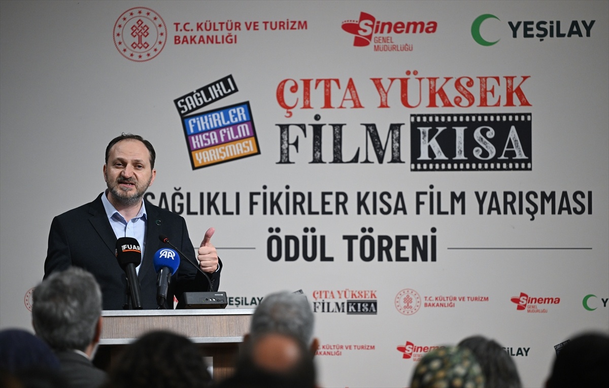 Yeşilay\'ın Kısa Film Yarışması Ödülleri Verildi
