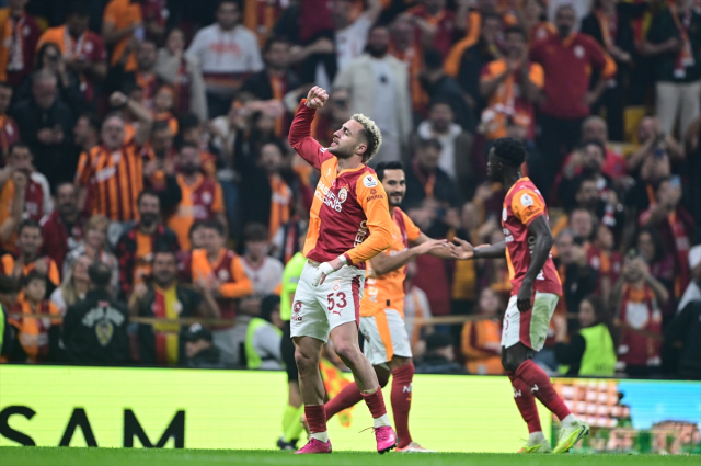 5 gol, 2 kırmızı kart! Galatasaray ikinci yarıda geri döndü