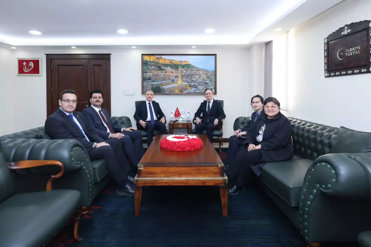 Büyükelçi Jiang Xuebin Mardin\'de