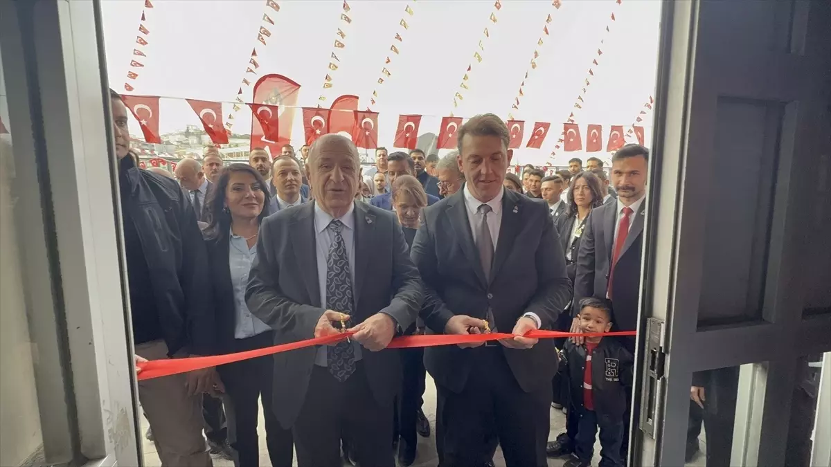 Özdağ Zonguldak\'ta Temaslarda Bulundu