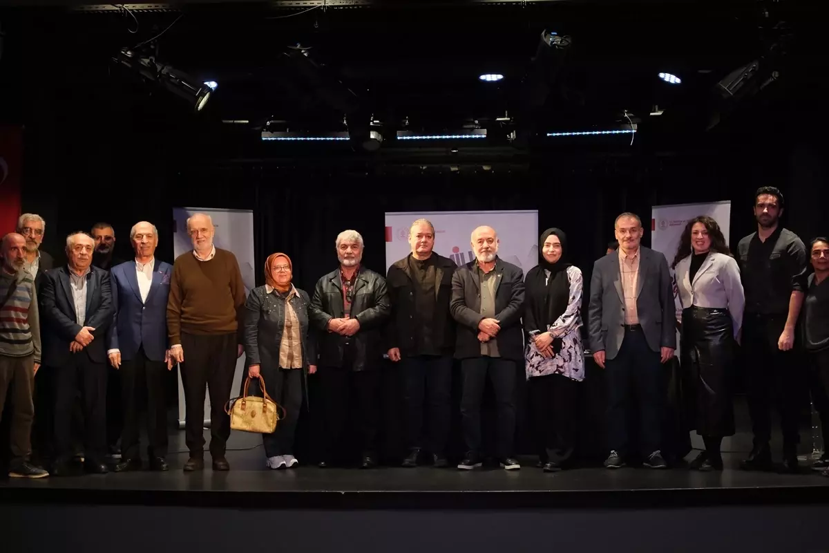 3. Milli Sinema Günleri\'nde Salih Diriklik Konuşuldu