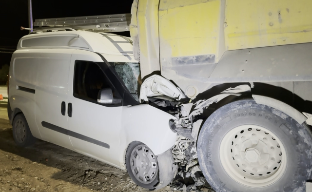 ayni-yolda-yarim-saatte-iki-kaza-yarali-19282201_781_m Aynı yolda yarım saatte iki kaza! Yaralı sürücünün ilk sözü herkesi şaşırttı