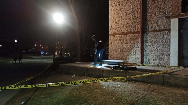 Konya'da iki grup arasında 'Ne oturuyorsunuz?' kavgası: 1 ölü