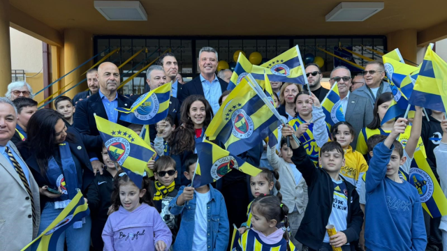 Sadettin Saran'a Rize'de atmaca sürprizi Sadettin Saran'a Rize'de atmaca sürprizi