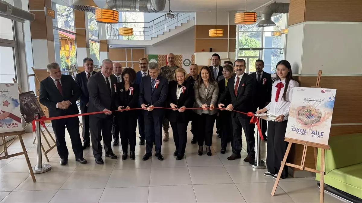 Öğretmenler Günü Törenleri