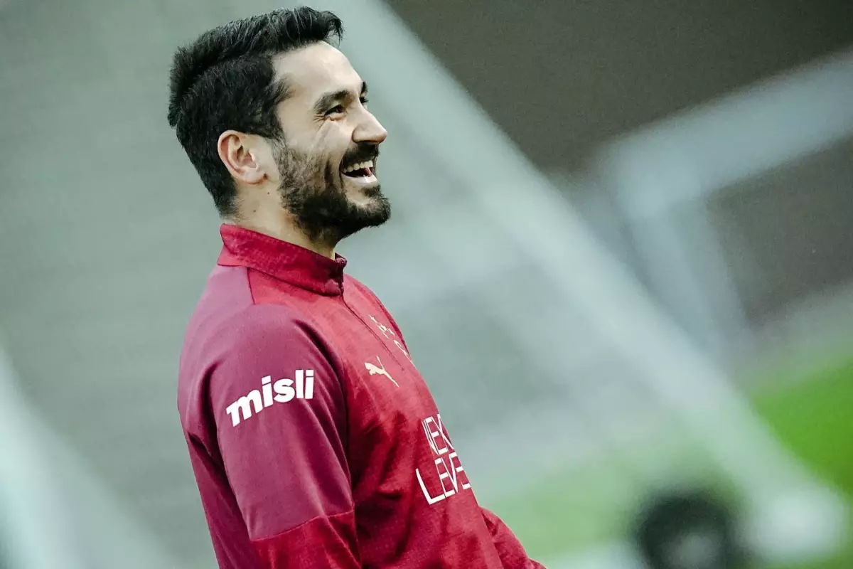 Galatasaray\'da dev maç öncesi 6 isim idmana çıkmadı