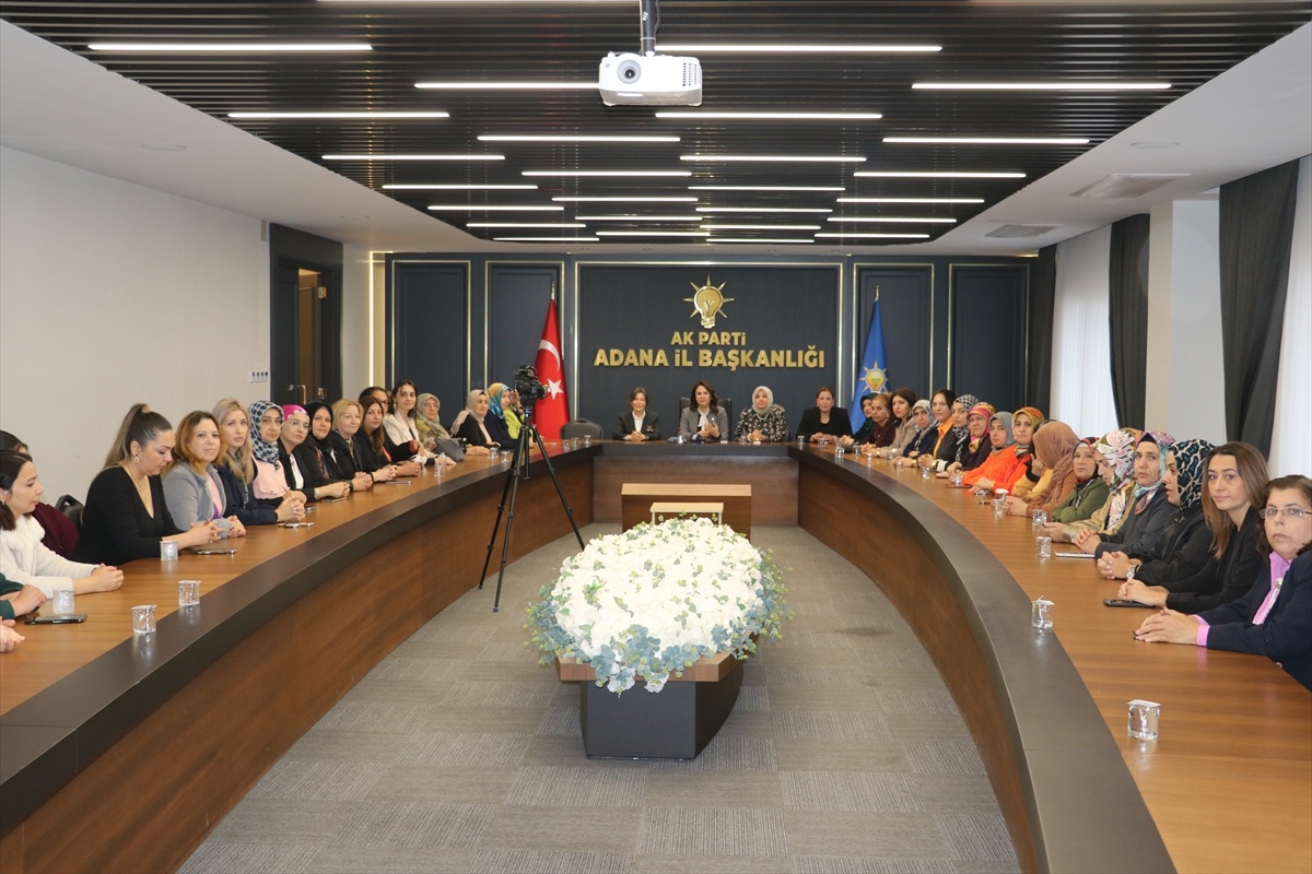 Adana ve Hatay\'da AK Parti\'den kadına yönelik şiddetle mücadele günü açıklaması