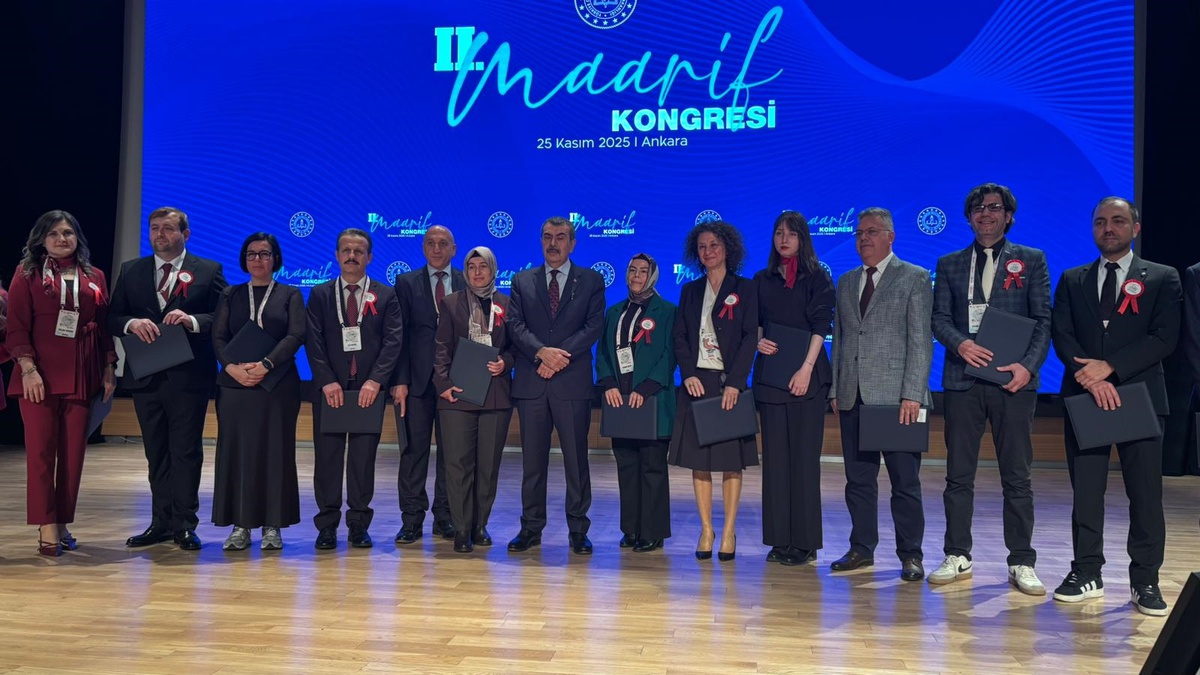 Milli Eğitimde Vatansever Gençlik Vurgusu