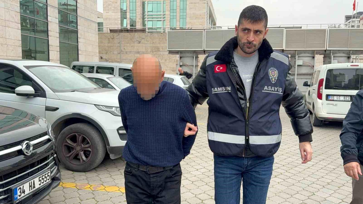 Bakıcı, Yaşlı Adamın Montunu Çalıp Tutuklandı