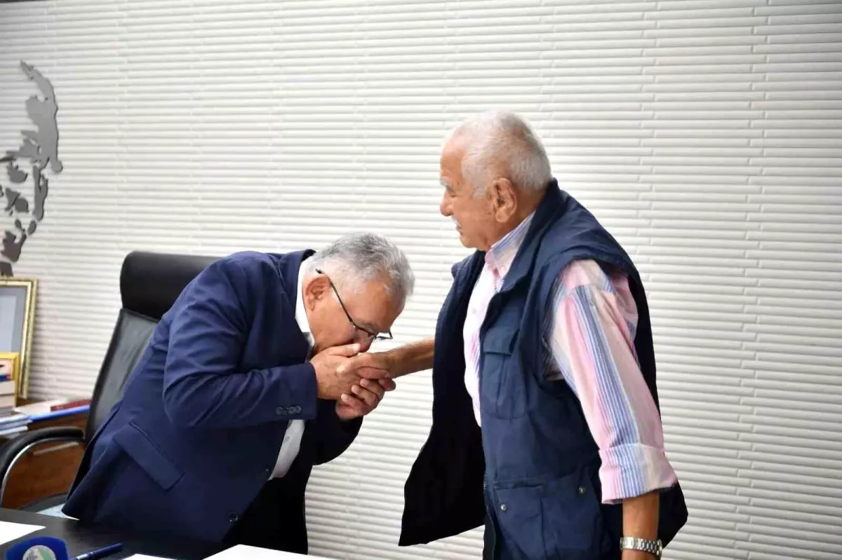 Kayseri Büyükşehir Belediye Başkanı Memduh Büyükkılıç\'ın Ağabeyi Vefat Etti