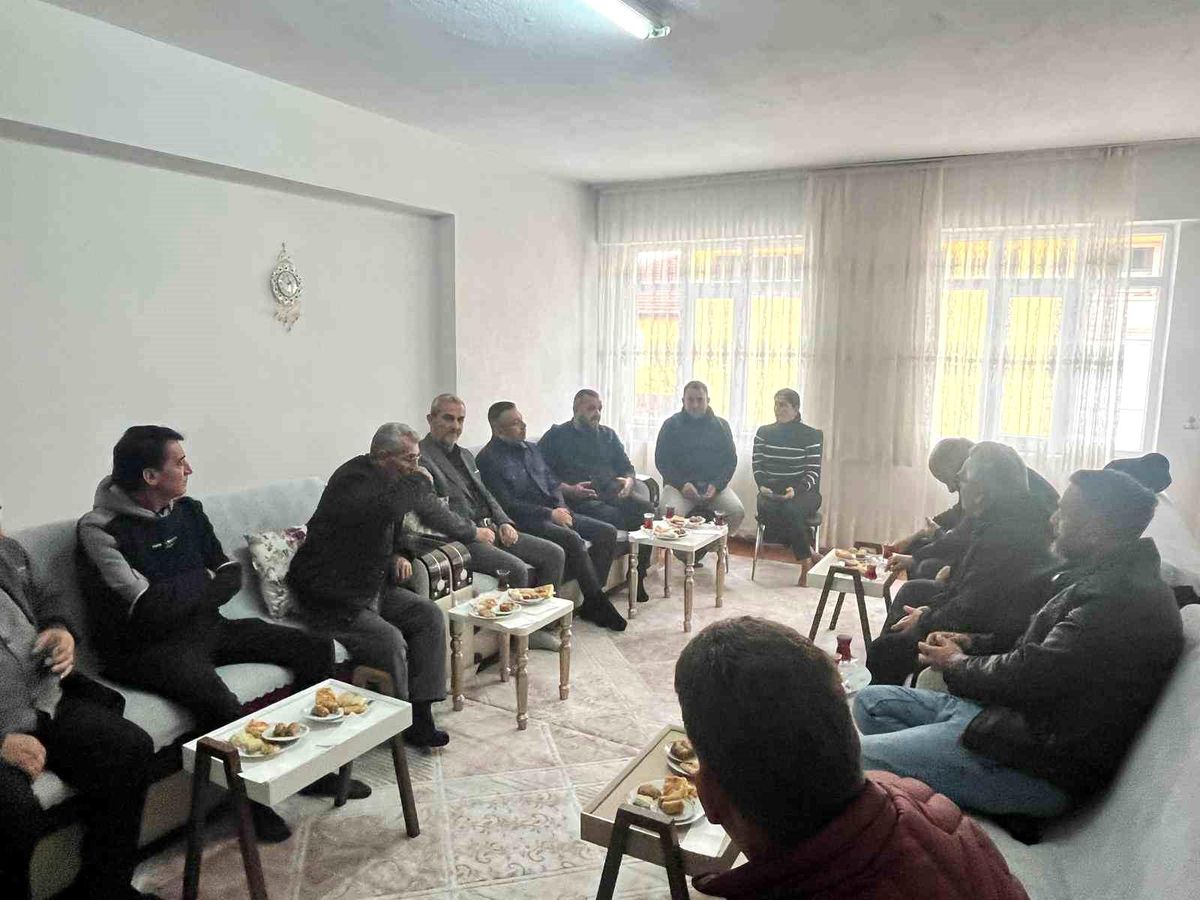 MHP Kayseri\'de 240 Ev Ziyareti Gerçekleştirdi