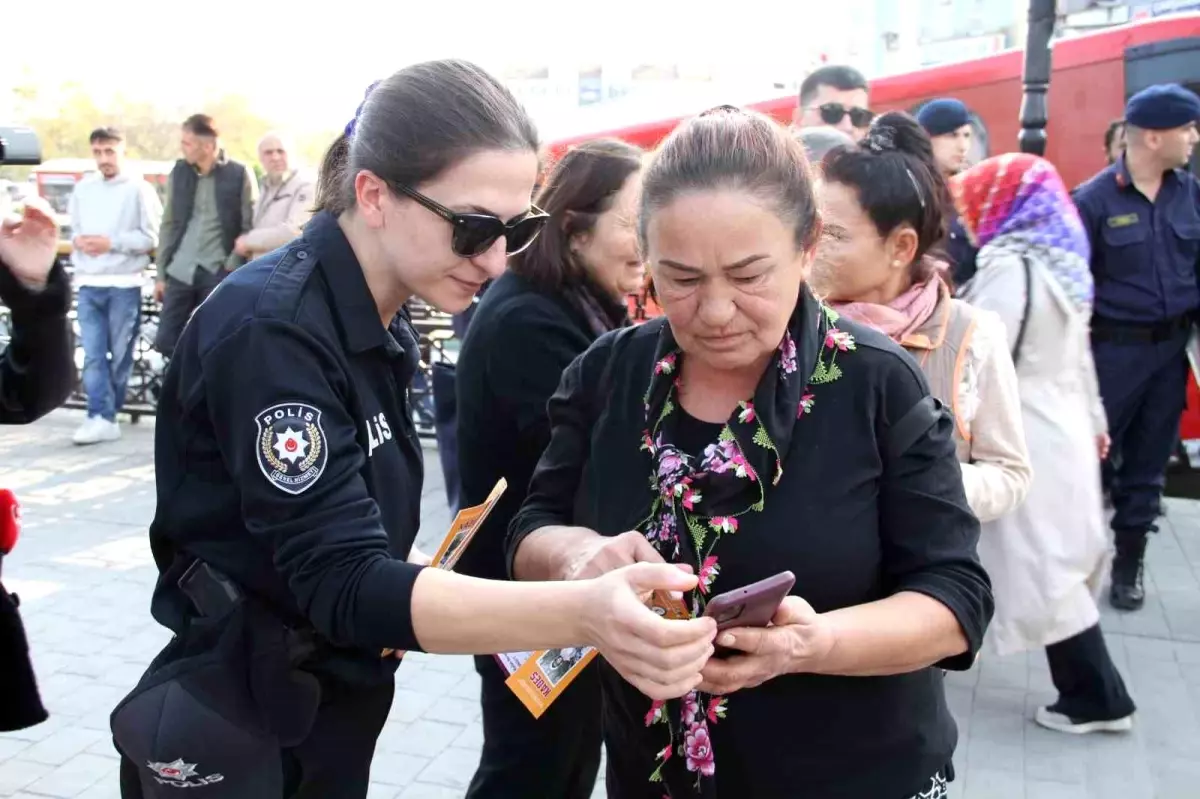 Kadına Yönelik Şiddete Farkındalık Etkinliği