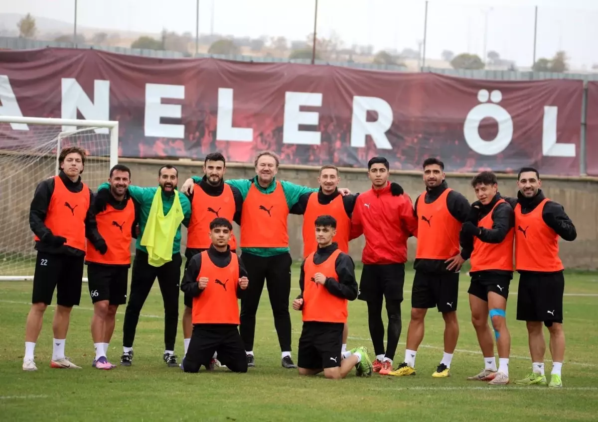 Elazığspor İstanbul\'a Gitti
