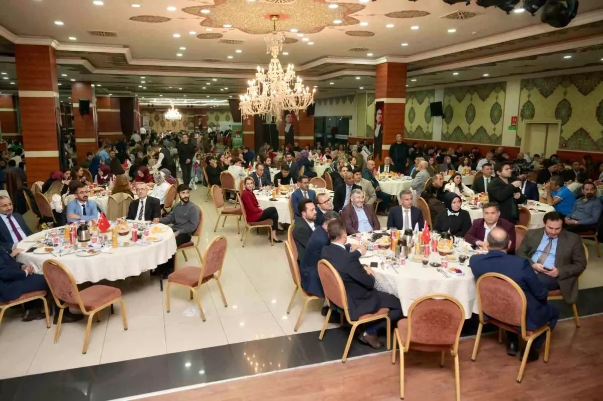 Esenyurt Belediyesi\'nden öğretmenler Günü\'ne özel yemek programı