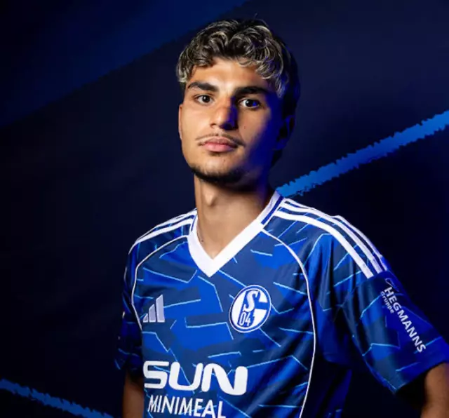 Galatasaray ve Roma 19 yaşındaki yıldız için yarışıyor