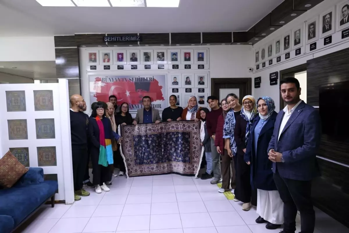 Malezya Heyeti Bünyan\'da Halı Tanıttı