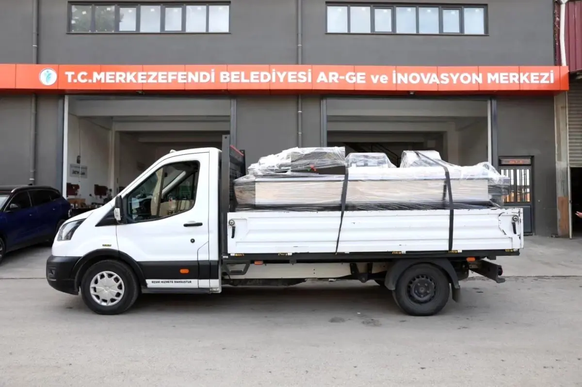 Merkezefendi Belediyesi\'nden Sürdürülebilir İnovasyon: 33. Mama Makinesi Çerkezköy\'e Ulaştı