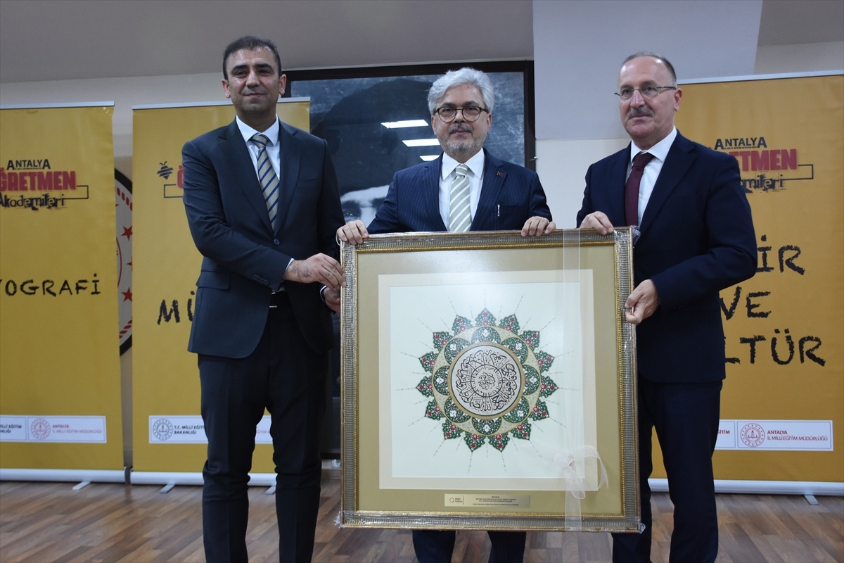 Öğretmen Akademileri Projesi Başladı