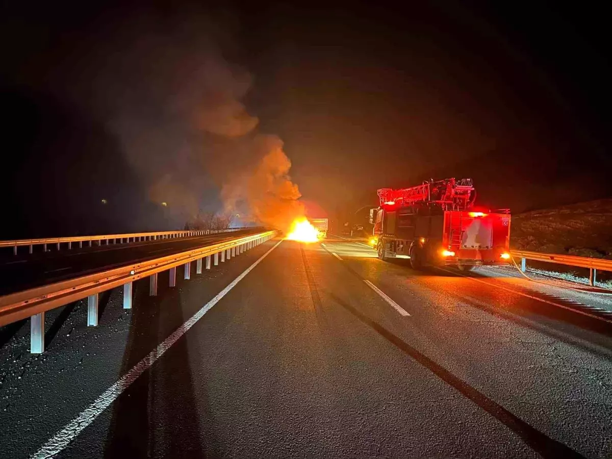 Elazığ\'da Feci Kaza: 2 Yaralı