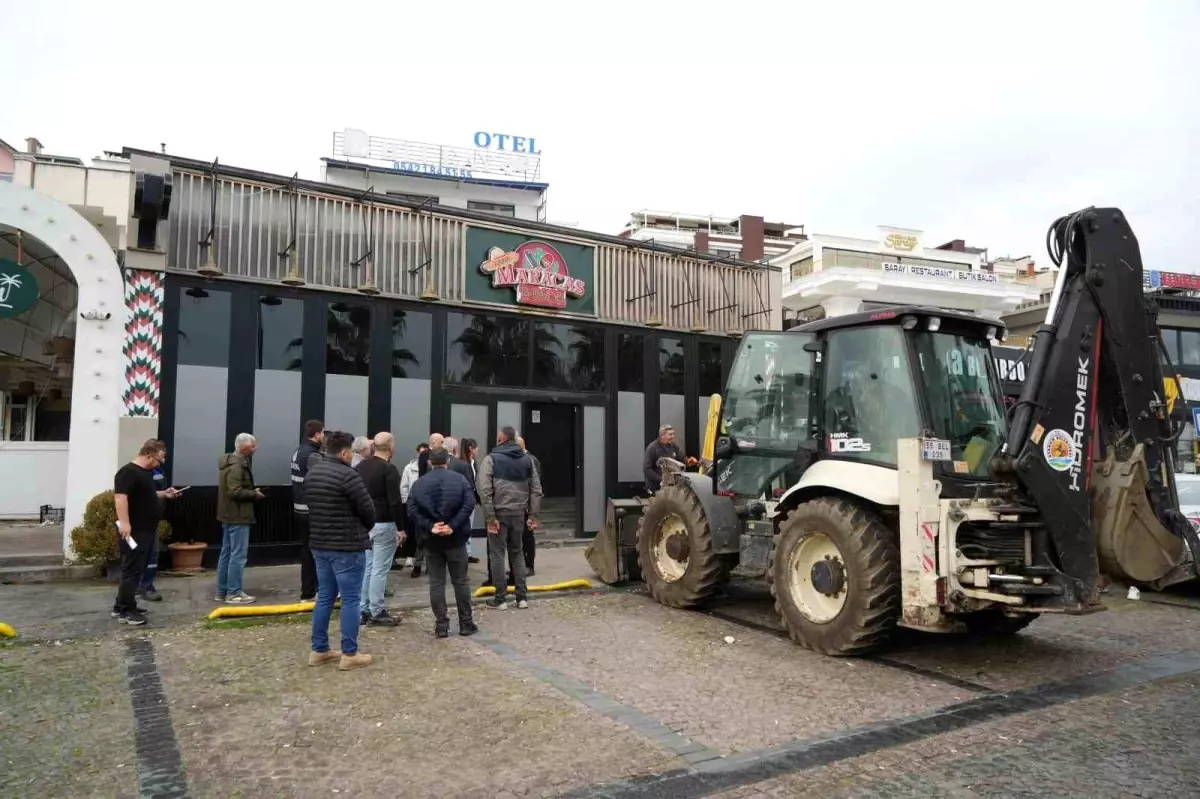 Atakum\'daki \'Maracas\' Eğlence Mekanı Mahkeme Kararıyla Yıkıldı