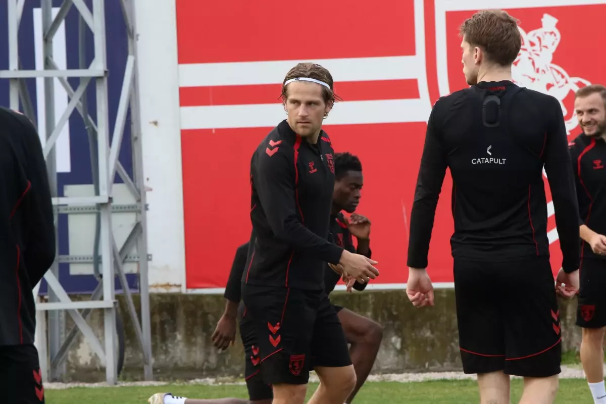 Samsunspor, İzlanda\'dan 3 Puan Peşinde