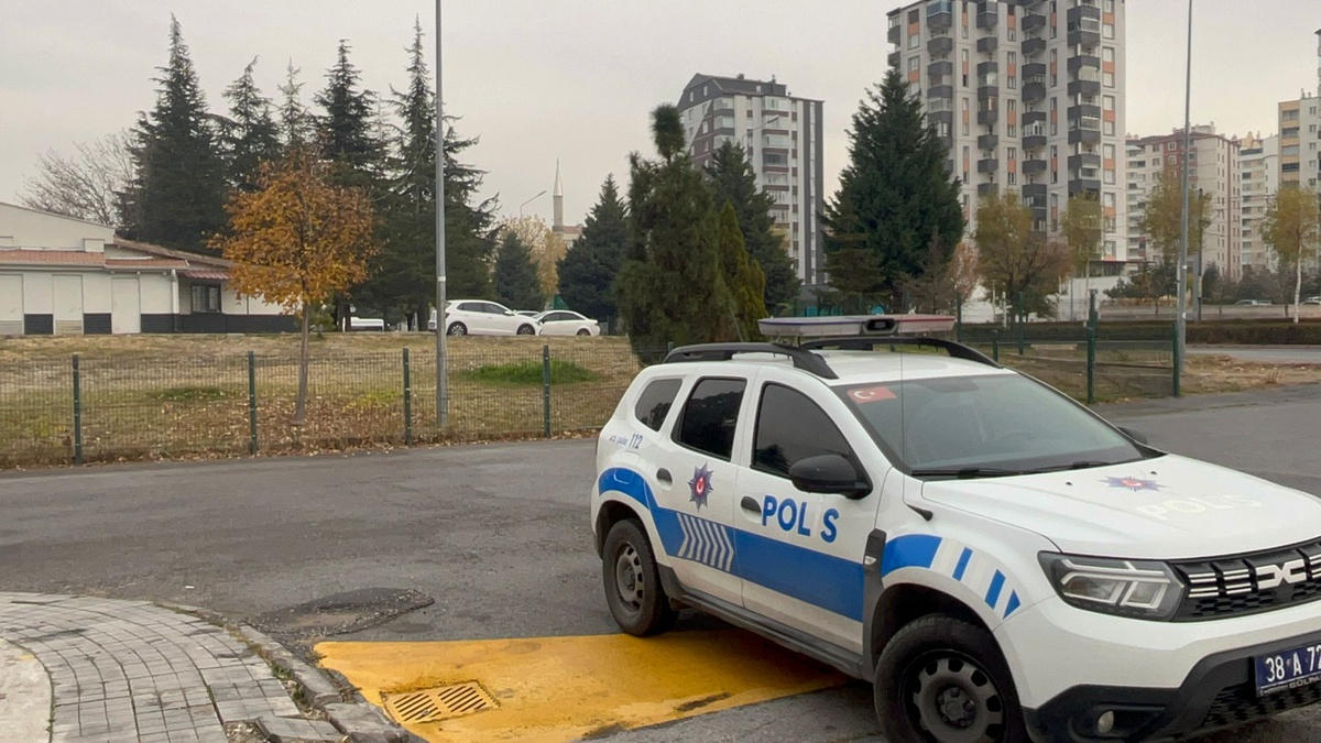 Voleybol Turnuvasında Bıçaklı Kavga