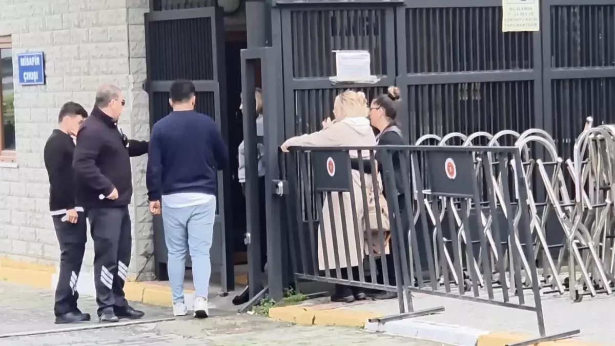 Büyükçekmece\'de 3 Cinayet: Şüpheli Gözaltına Alındı