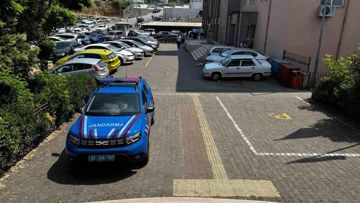 Zonguldak\'ta Fındık Hırsızları Yakalandı