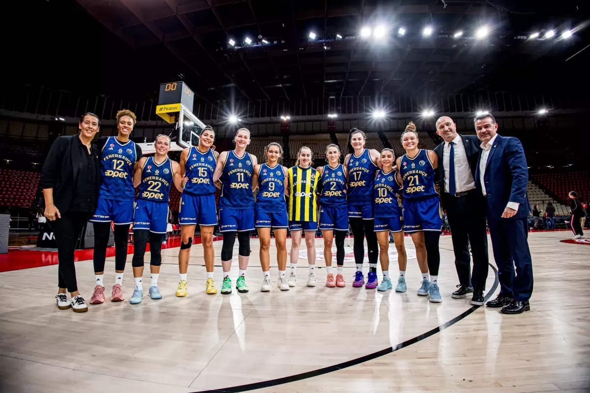 Fenerbahçe Opet, Olympiacos\'u Farkla Yendi