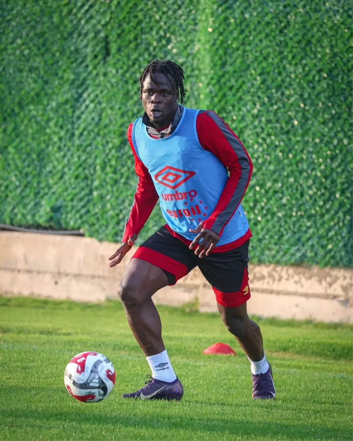 Göztepe Antalyaspor Maçına Hazırlanıyor