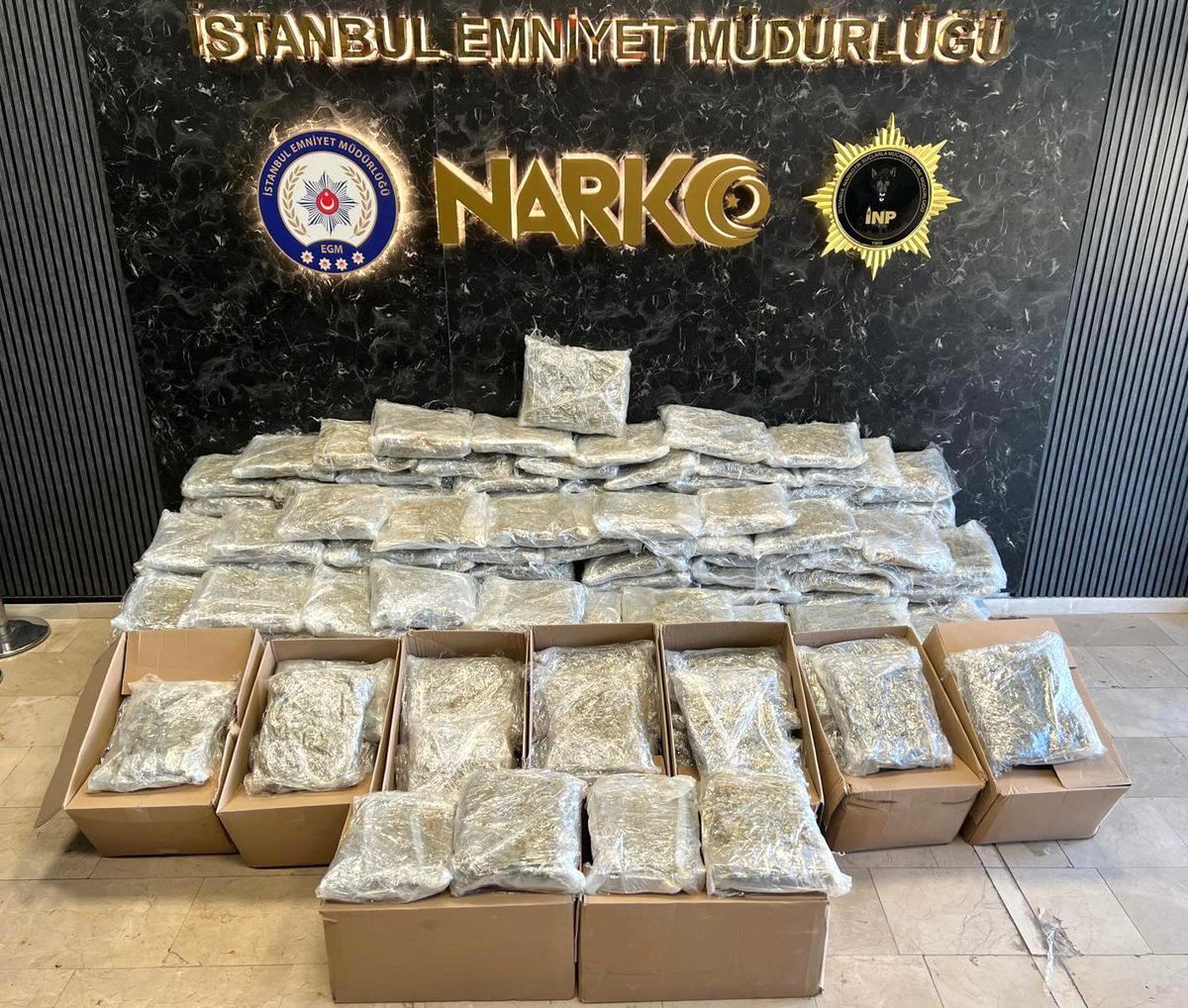 İstanbul\'da Uyuşturucu Operasyonu: 6 Şüpheli Yakalandı