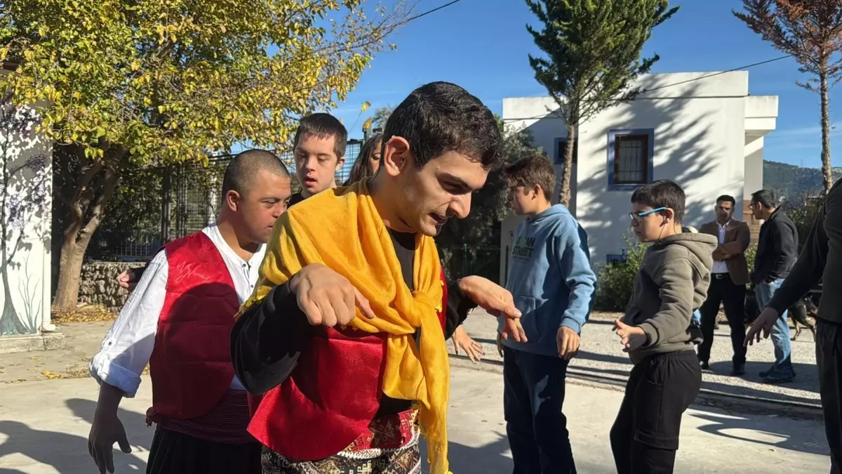 Resimle Hayata Tutunuyor