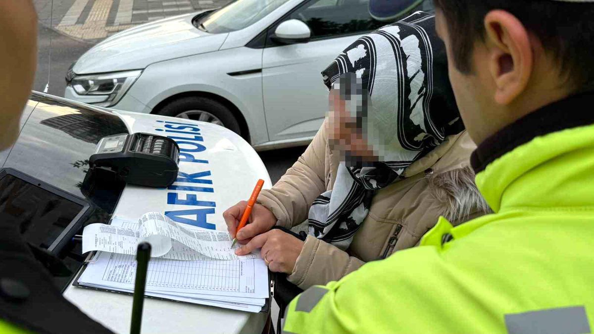 Diyarbakır\'da Dronlu Trafik Denetimi