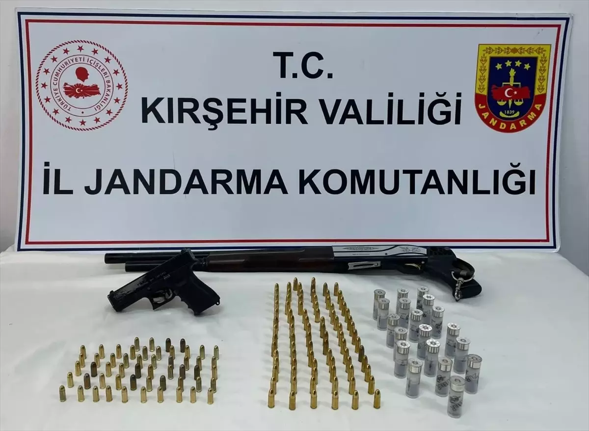 Kırşehir\'de Silah ve Mühimmat Ele Geçirildi