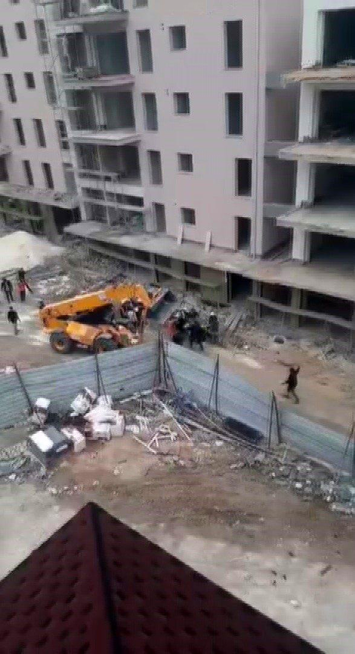 Hatay\'da İşçi Kavgası: Savaş Alanı Görüntüleri