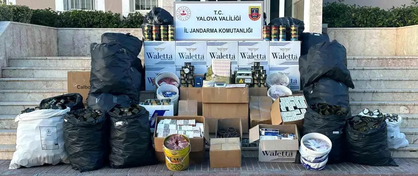 Yalova\'da Kaçak Tütün Operasyonu: 142 Bin Makaron Ele Geçirildi