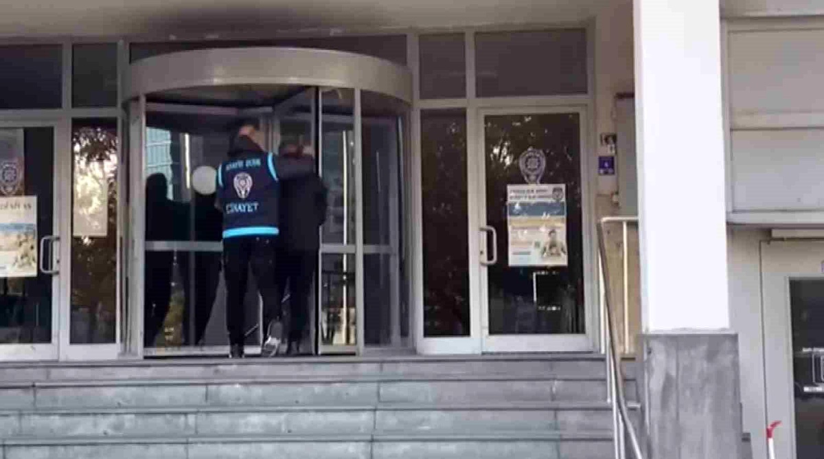 Kayseri\'de Cinayet: Tüfekle Vurulan Kadın Hayatını Kaybetti
