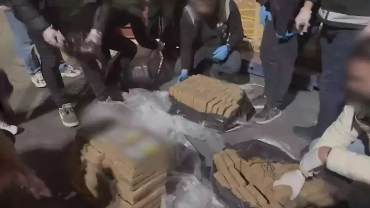 Beylikdüzü Limanı\'nda 175 Kilo Kokain Ele Geçirildi