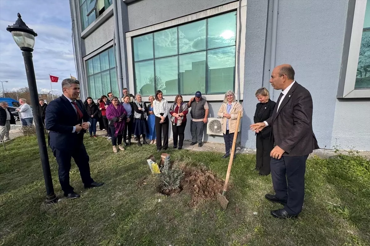 Kıbrıs Gazisi Öğrencilerle Buluştu