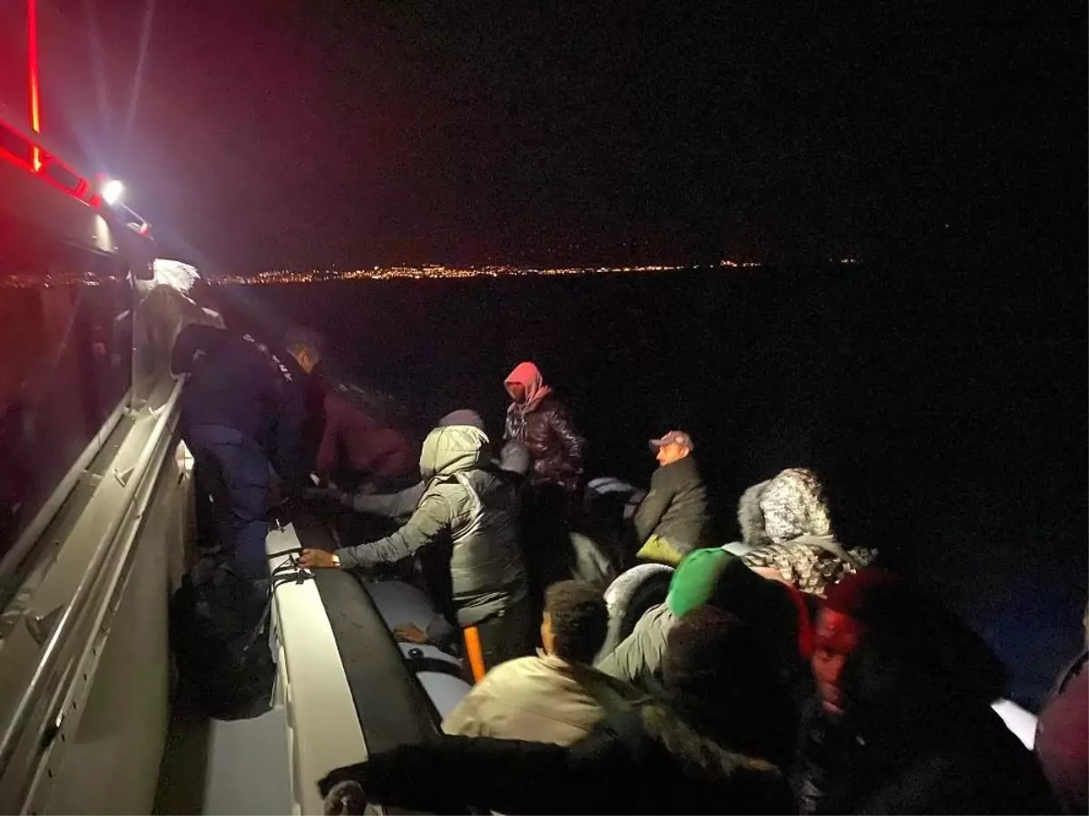 İzmir\'de Düzensiz Göçmen Operasyonu