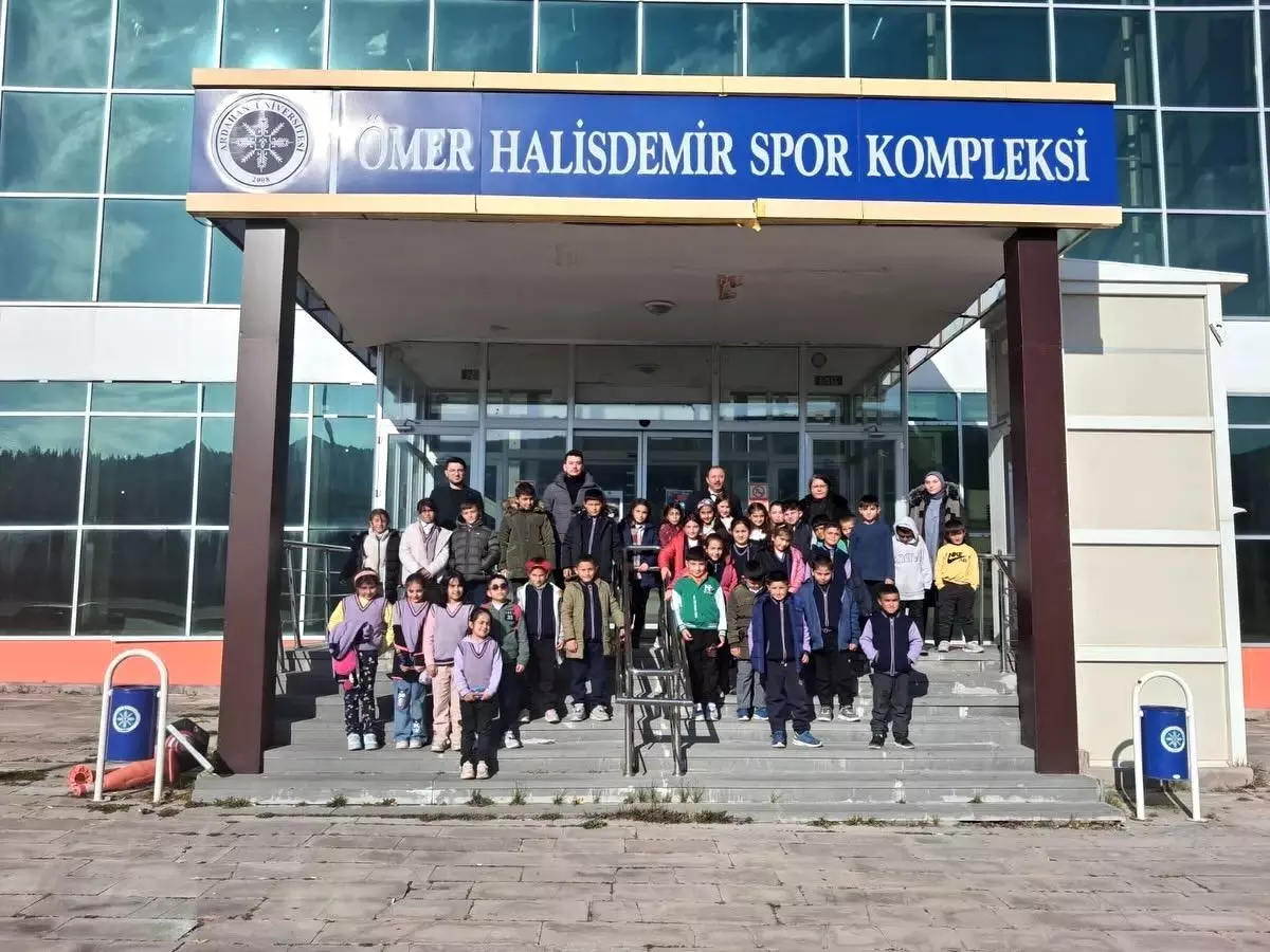 Köy Öğrencileri Sinema ile Buluştu