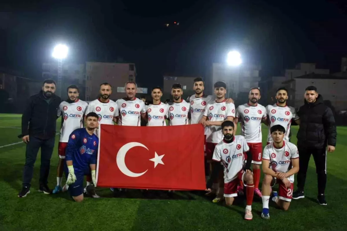 Ovalıbağ FK Çeyrek Finale Yükseldi