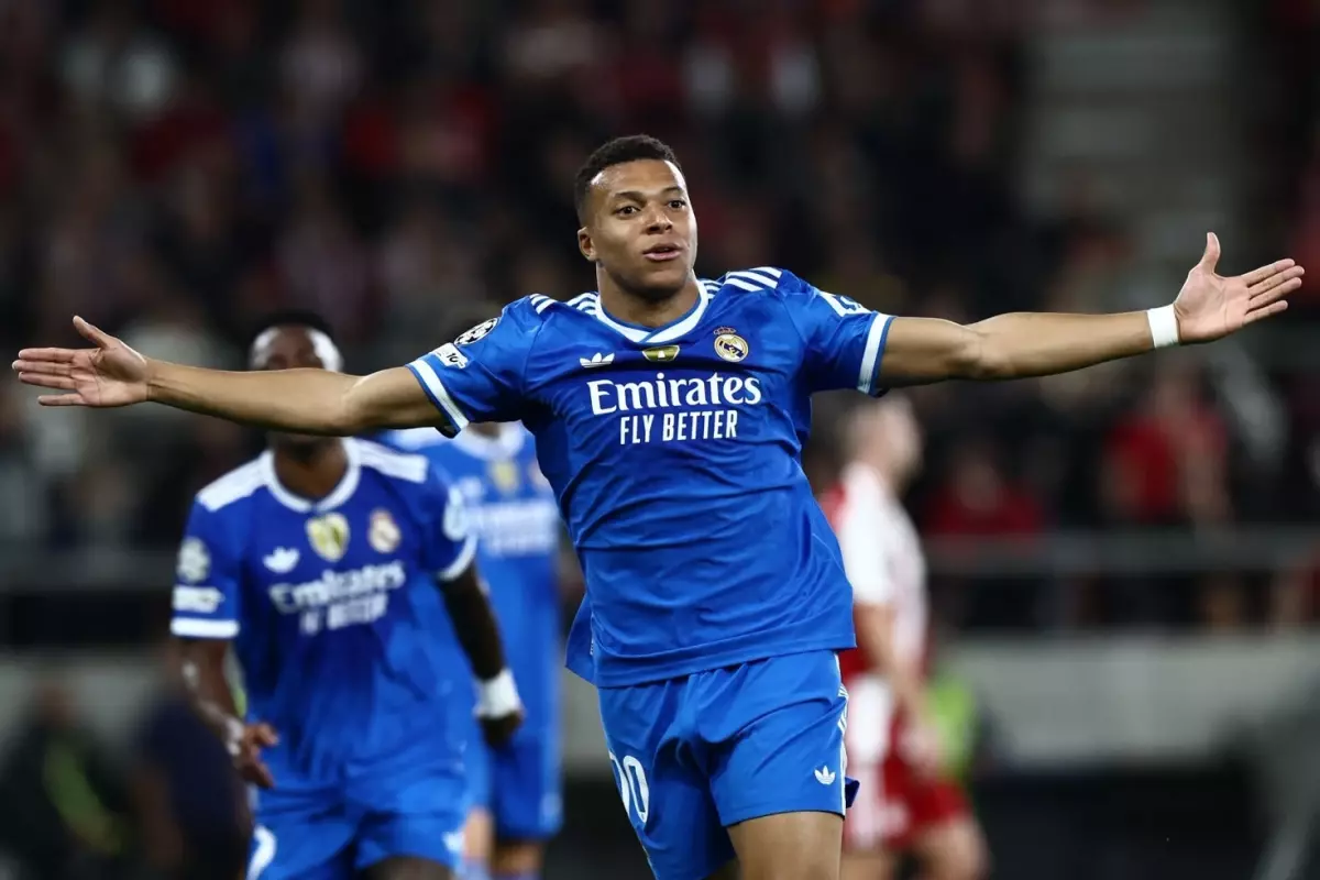 Mbappe Olympiakos\'u tek başına mat etti! 7 dakika içerisinde yaptıkları inanılmaz