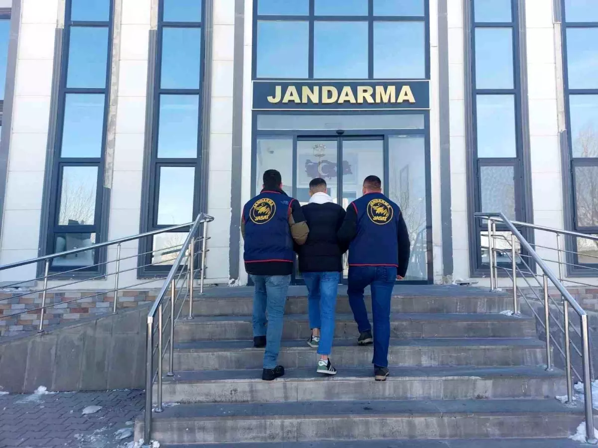 Muş\'ta Aranan Şahıs Yakalandı