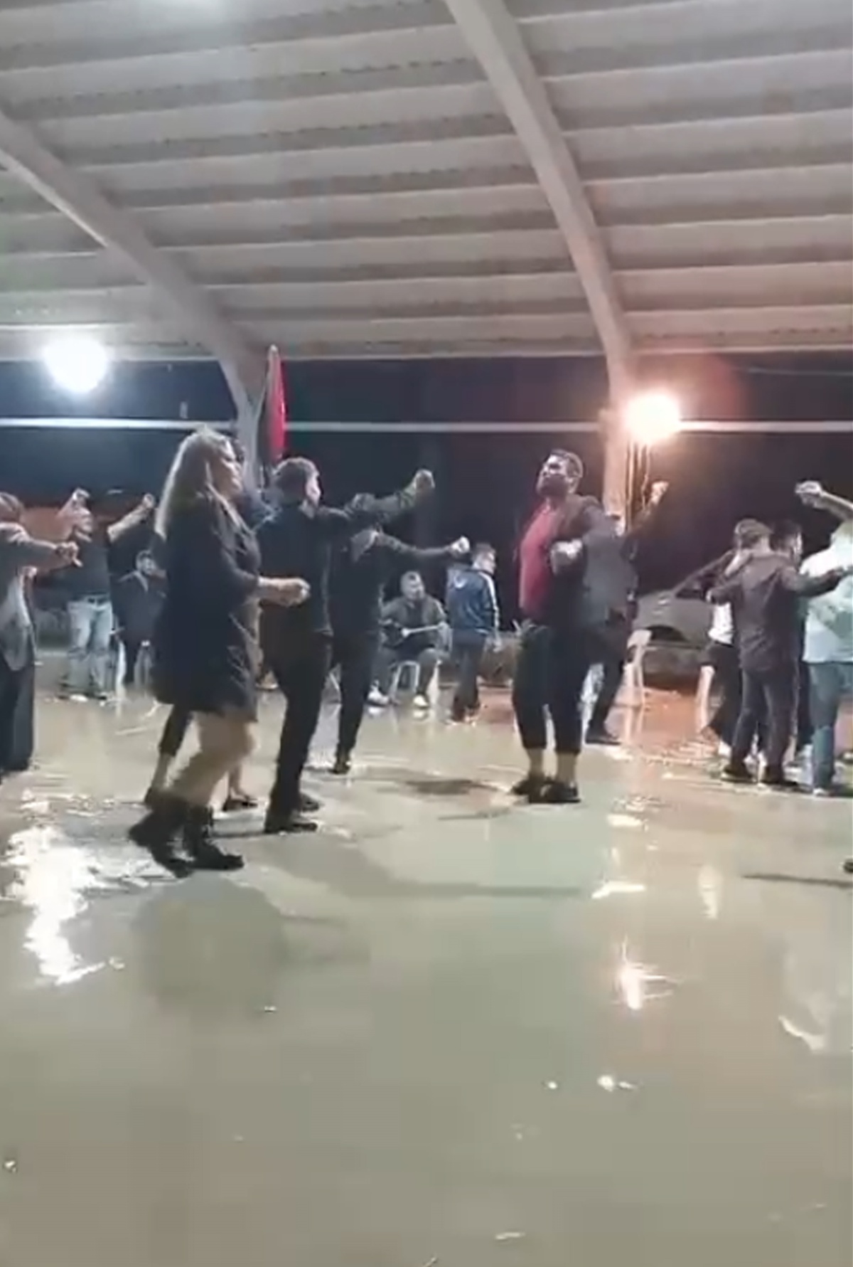 Düğün Müziği Su ile Buluştu