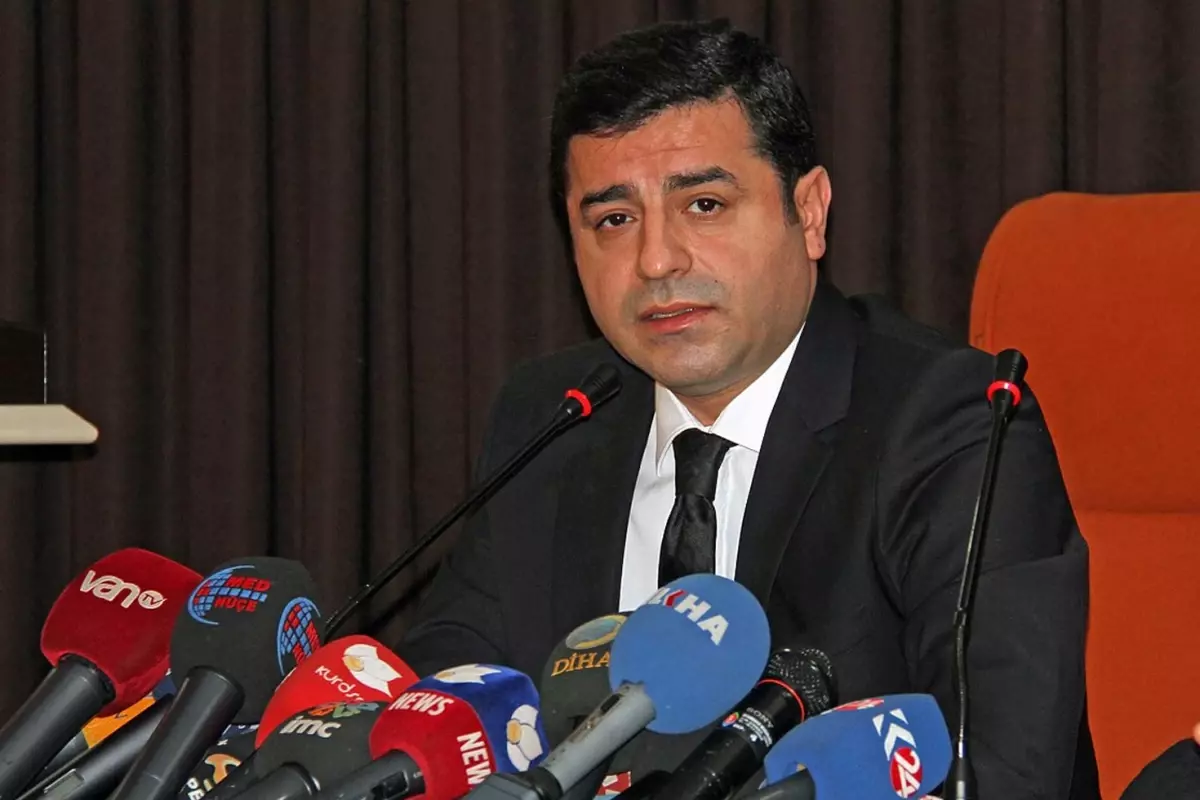 Tahliyesi beklenen Selahattin Demirtaş\'a hapis istemi