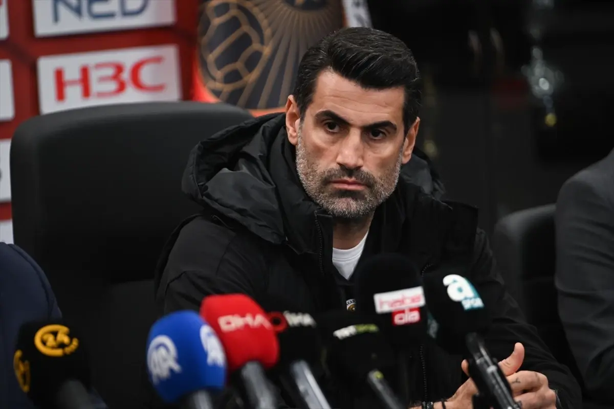 Demirel\'den Bahis ve Transfer Açıklamaları