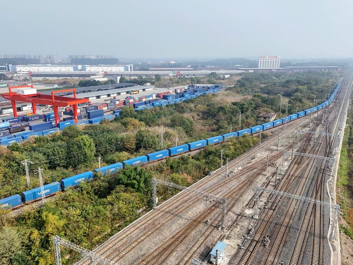 Çin-Avrupa Yük Treni Sefer Sayısı 120.000\'i Geçti