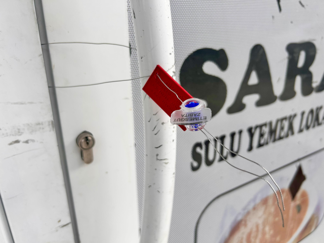 Ankara'da hastaneye kaldırılan 153 işçinin yemek yediği firma mühürlendi