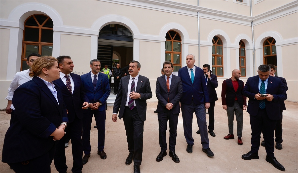 Milli Eğitim Akademileri Eğitim Başlatıyor